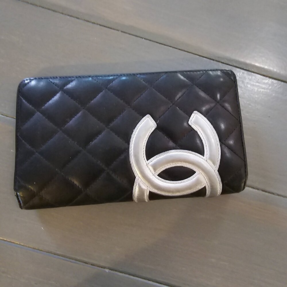 CHANEL Black Calfskin Quilted Cambon  Wallet One Size - Picture 4 of 15